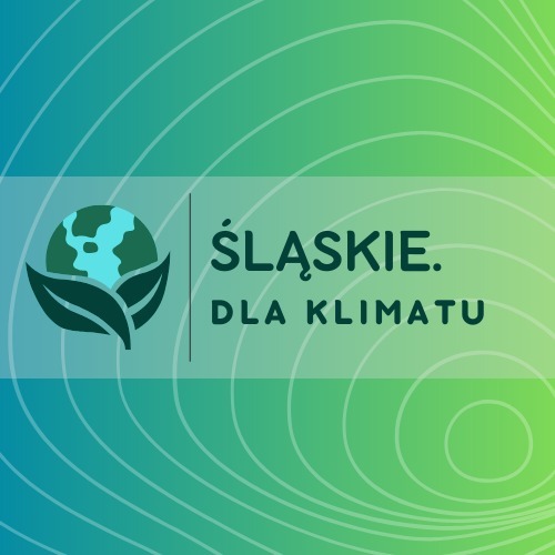 Znak graficzny z hasłem "Śląskie. Dla Klimatu". Na zielonym tle są białe linie - spłaszczone okręgi, coraz większe ku brzegom. Na środku na nieco jaśniejszym pasie jest logo i hasło. Logo z lewej strony to zielona kula ziemska otulona liśćmi od spodu. Po prawej stornie jest hasło  "Śląskie. Dla Klimatu". Logo oddziela od hasła szara cienka linia.